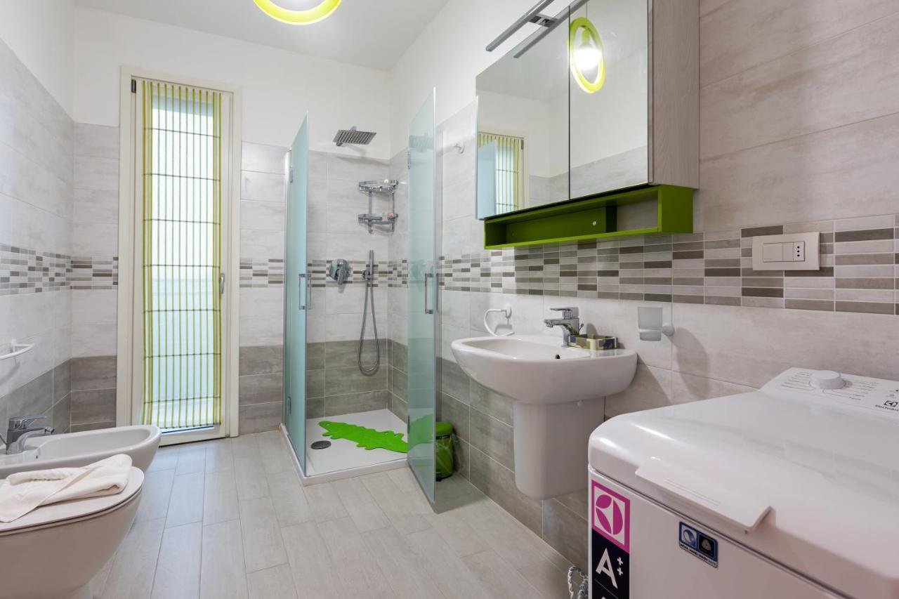 Fiera Milano Flat With Garage Apartment Bagian luar foto